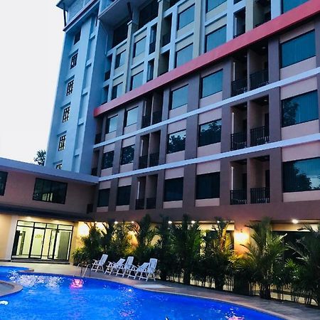 Hotel Atk Garden Hills à Hat Yai Extérieur photo