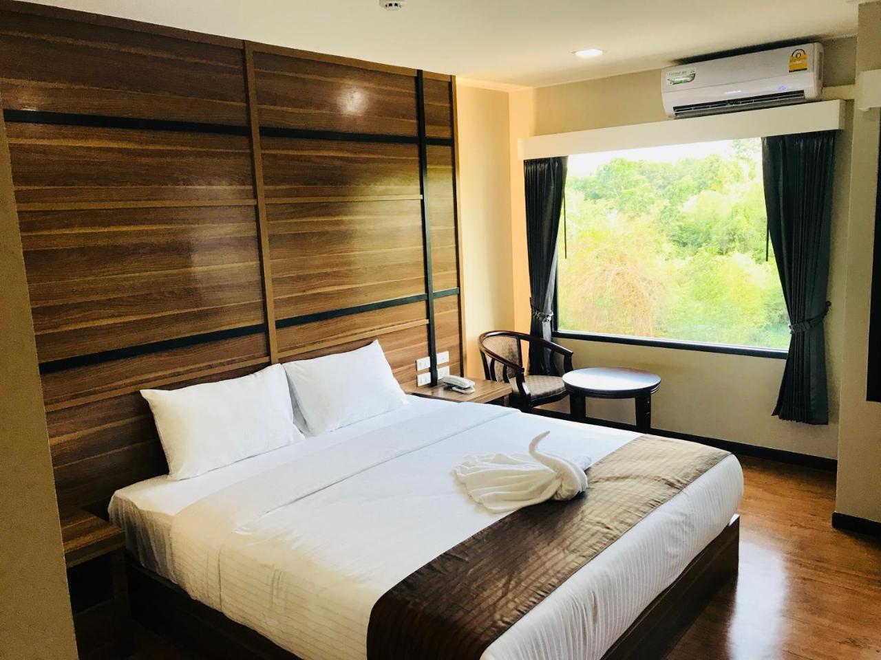 Hotel Atk Garden Hills à Hat Yai Extérieur photo